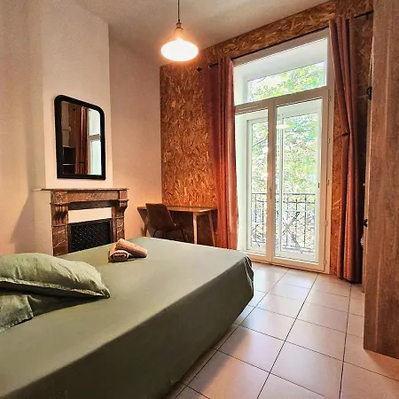 Casa Lau 3 *